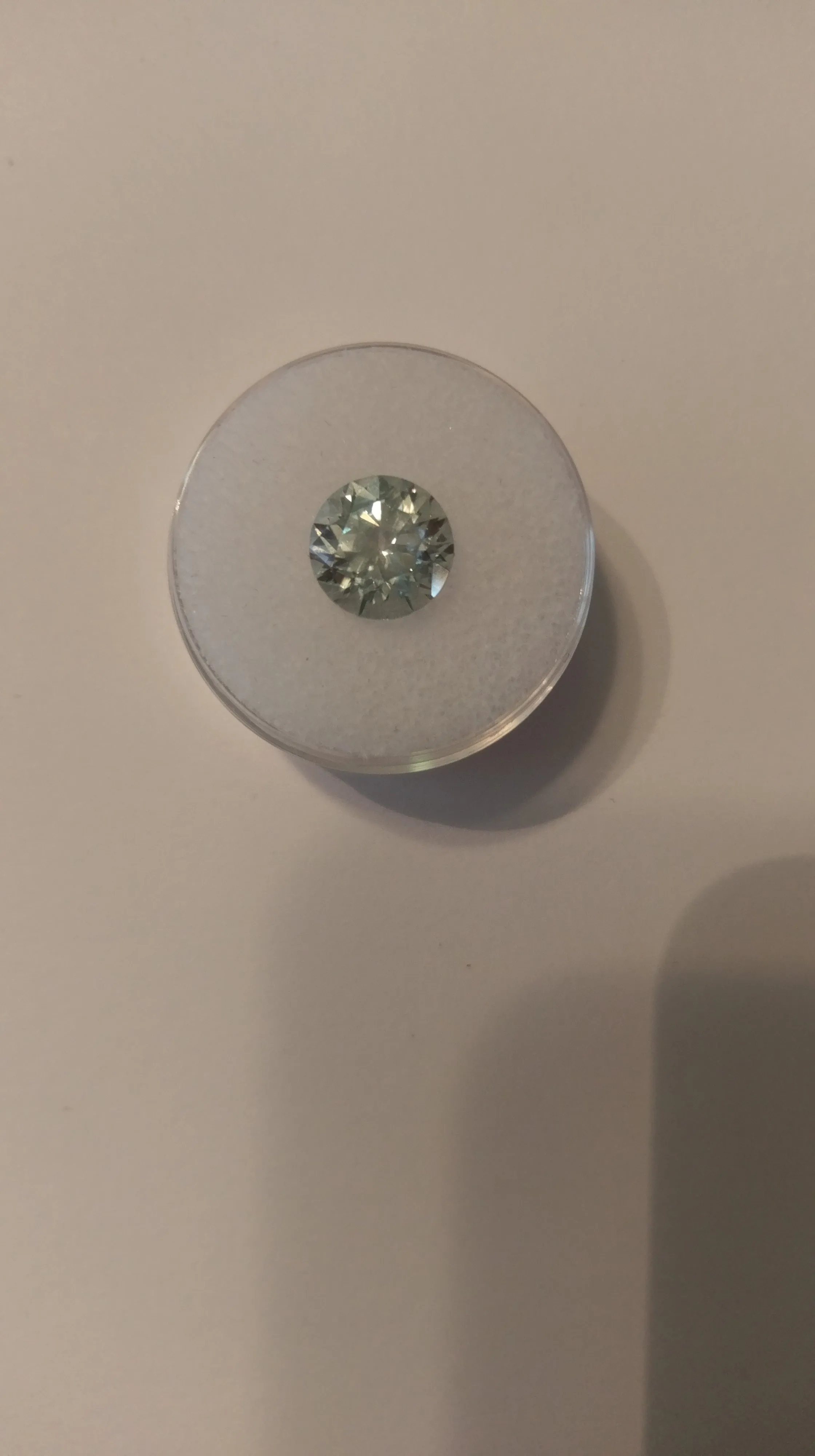 4.37ct INCREDIBLE FROST GREEN SAPPHIRE