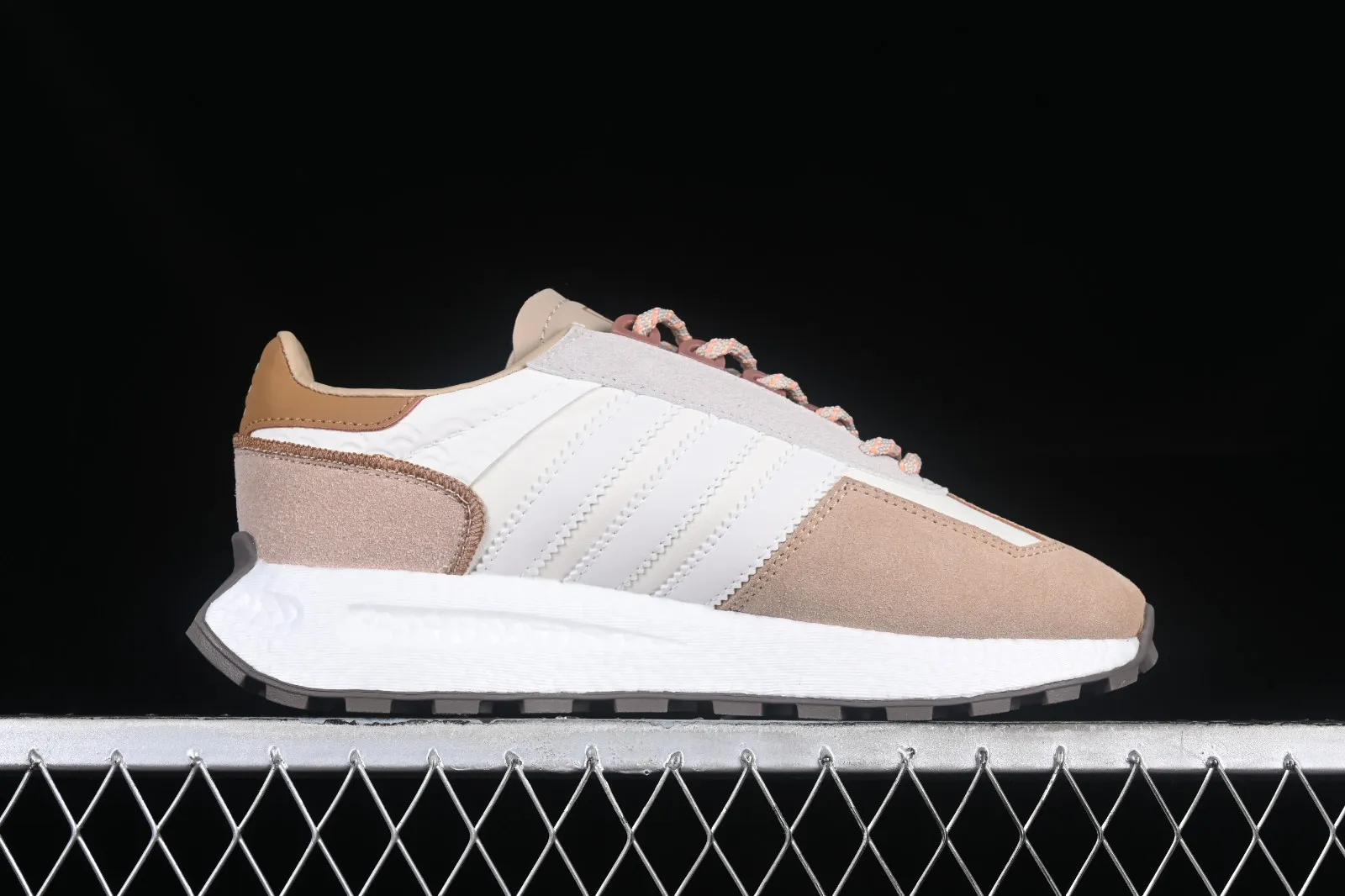 Adidas Retropy E5 Brown Cloud White Kakhi IF4324