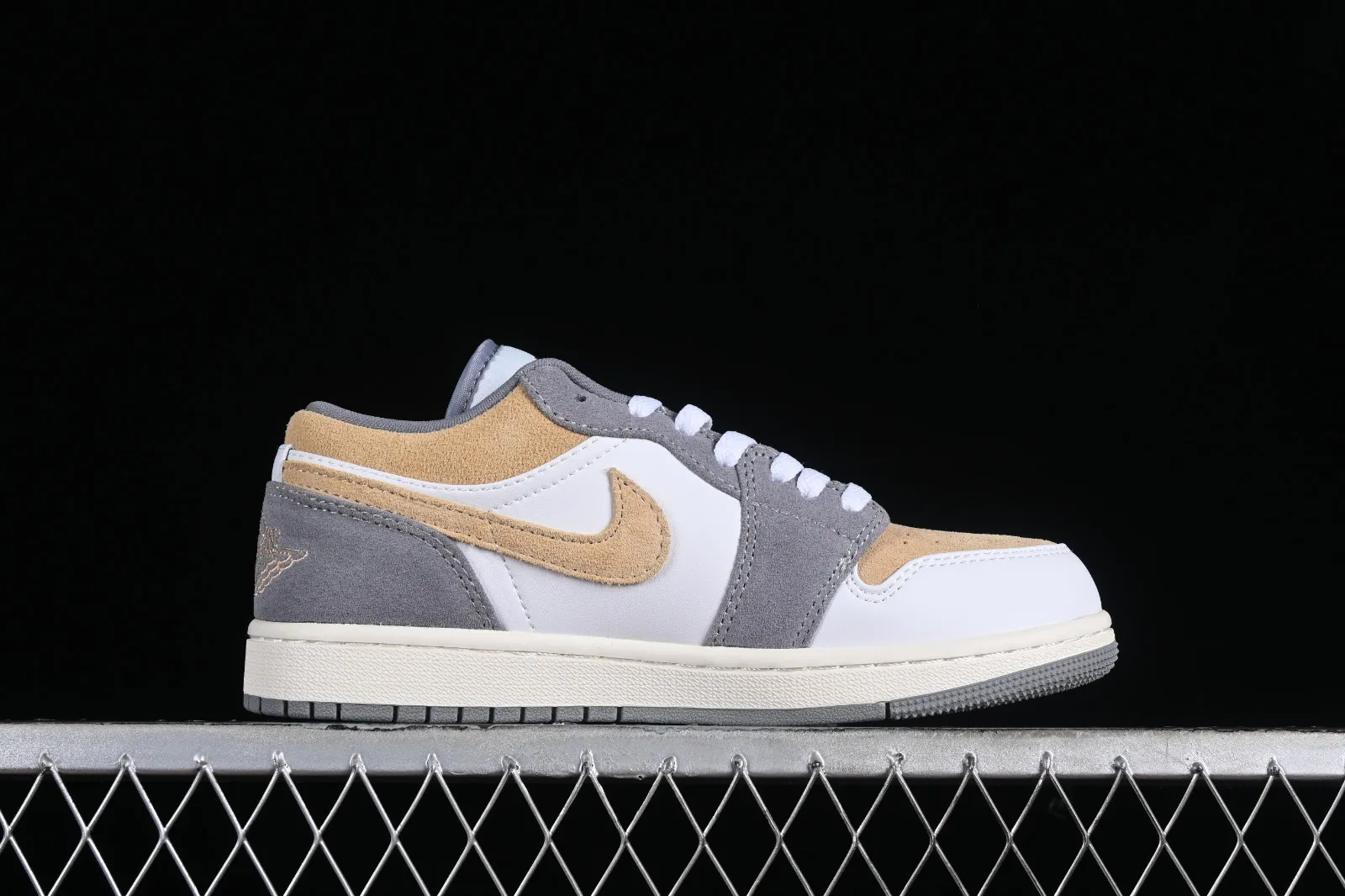 Air Jordan 1 Low Grey Brown White DC0774-189