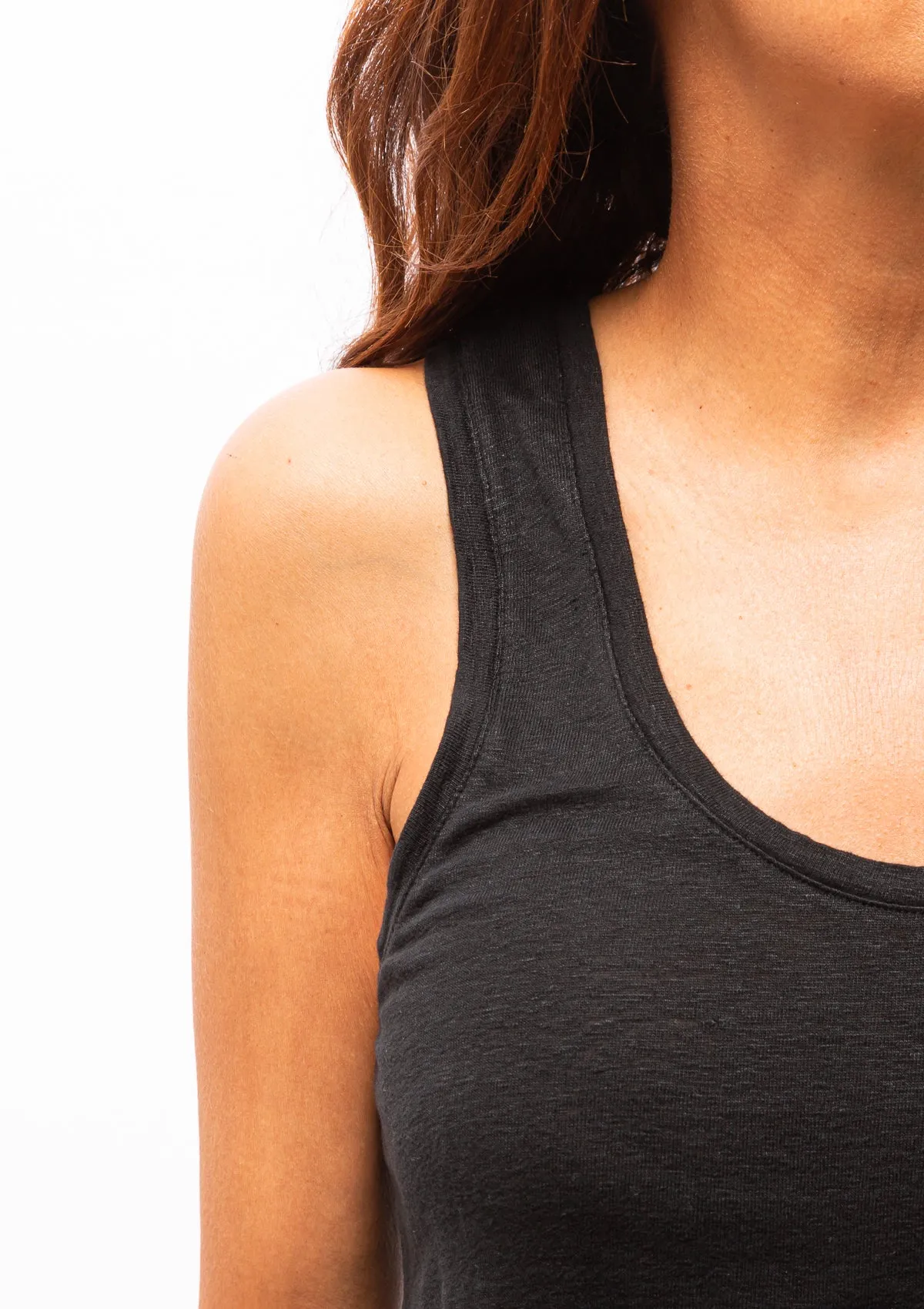 Avien Tank | Black