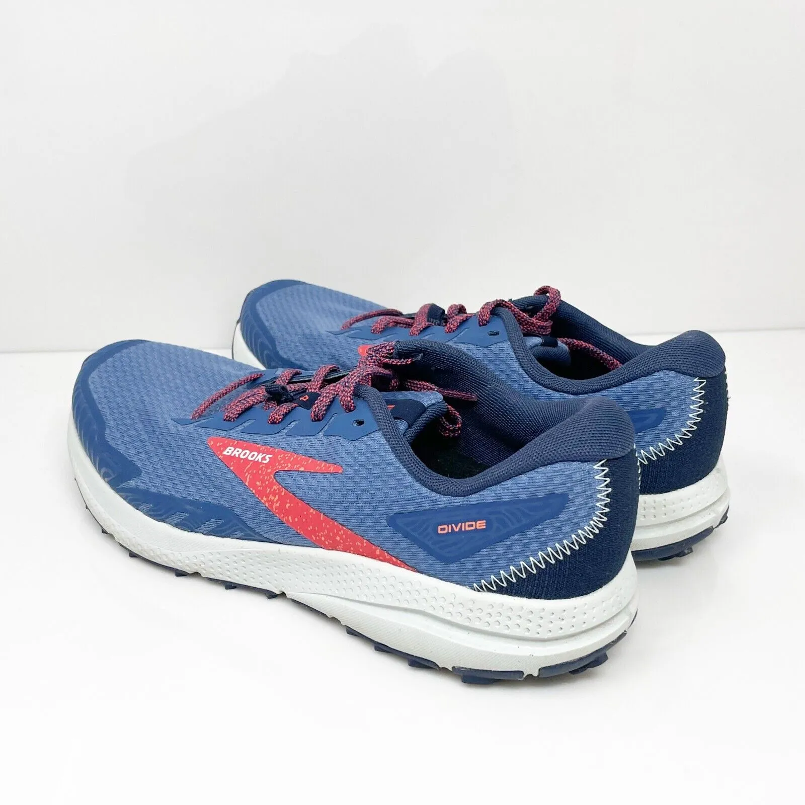 Brooks Womens Divide 4 1203941B460 Blue Running Shoes Sneakers Size 9.5 B