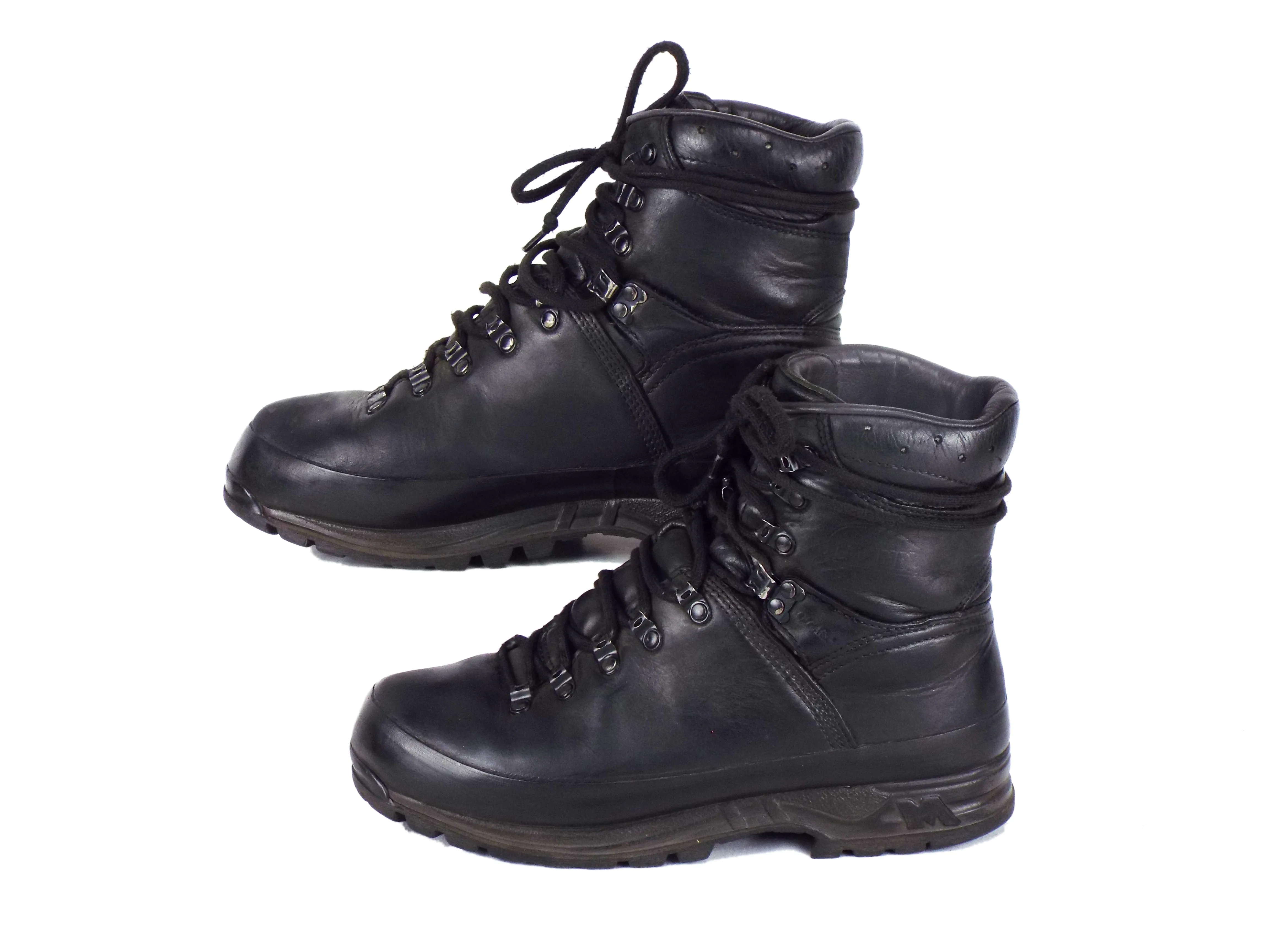 Dutch Army Mountain Boots - Meindl brand - Gore-Tex lined - Grade 1