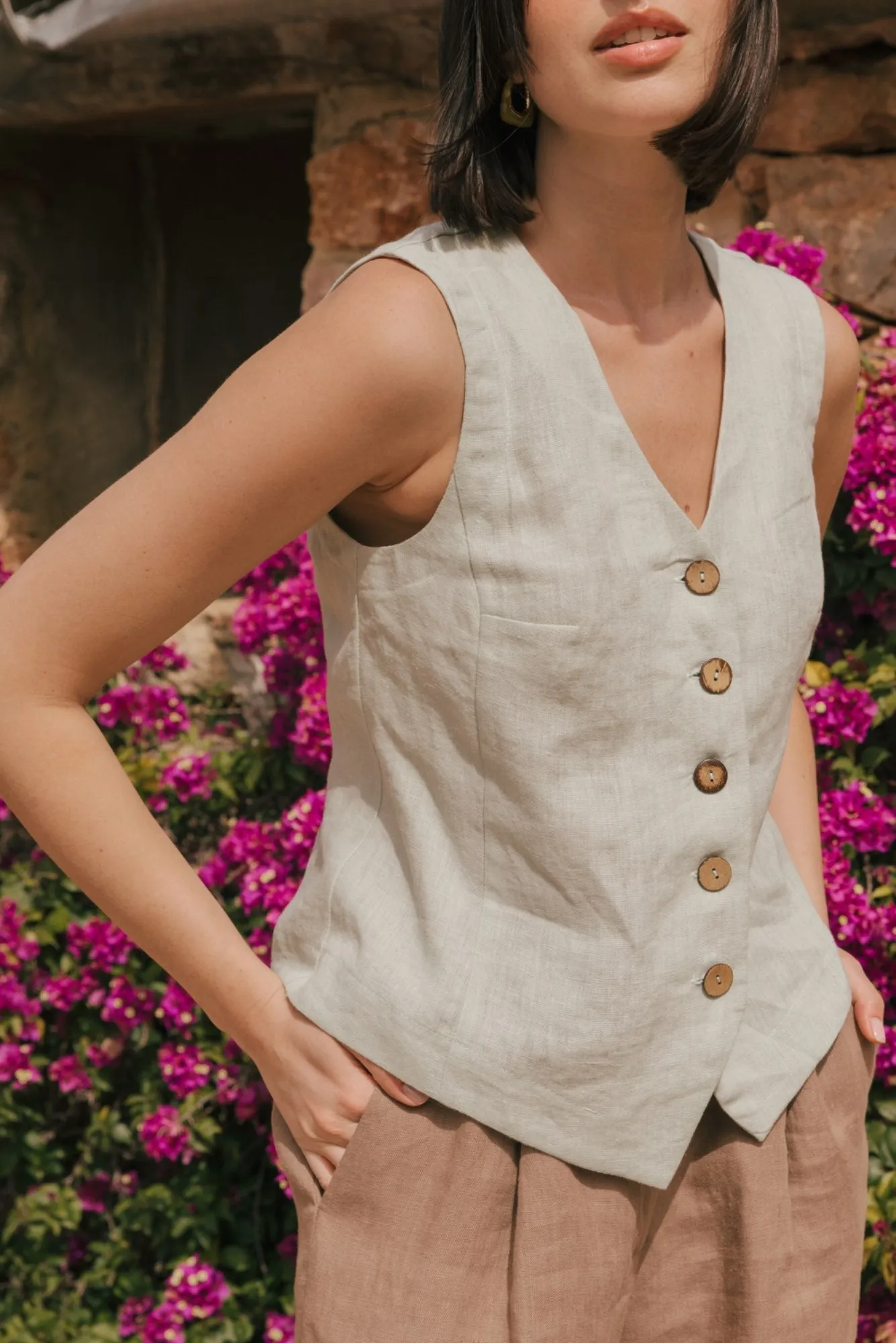 Greta linen vest