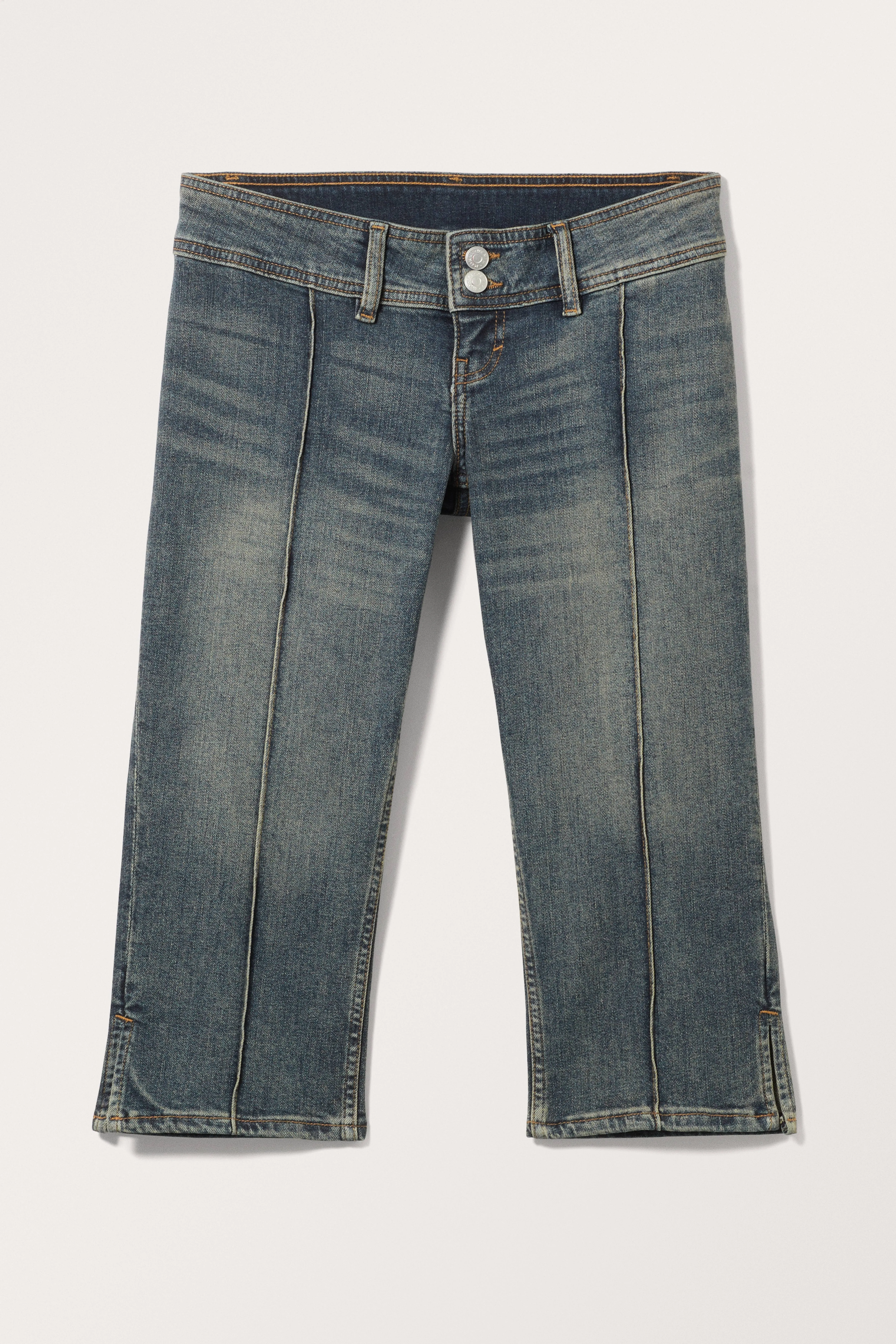 Low Capri Press Pleated Jeans - Low waist - Three-quarter length - Canyon Blue - Ladies | H&M GB