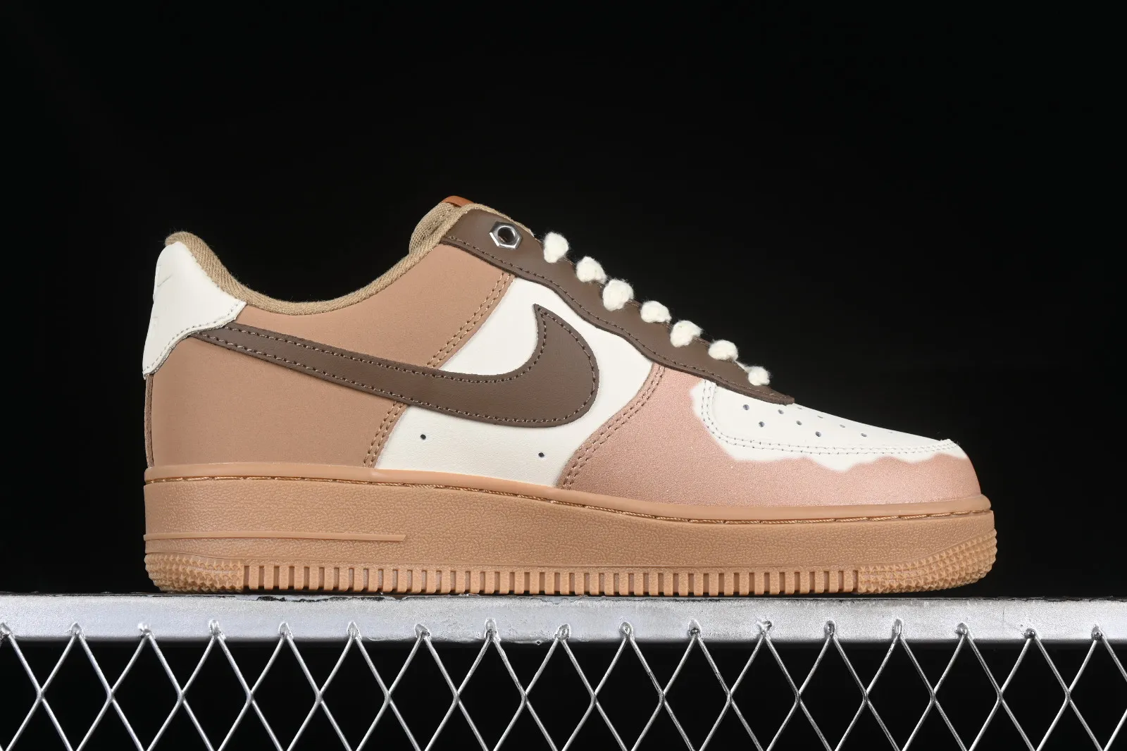 Nike Air Force 1 07 Low Brown Cream White CJ9179-999