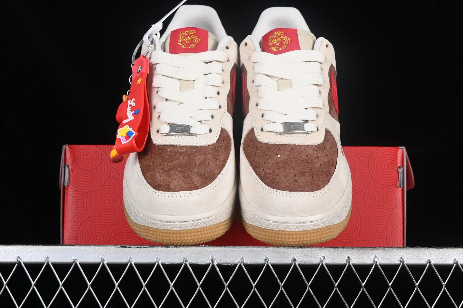 Nike Air Force 1 07 Low Dragon Brown Red Metallic Gold LN6239-840