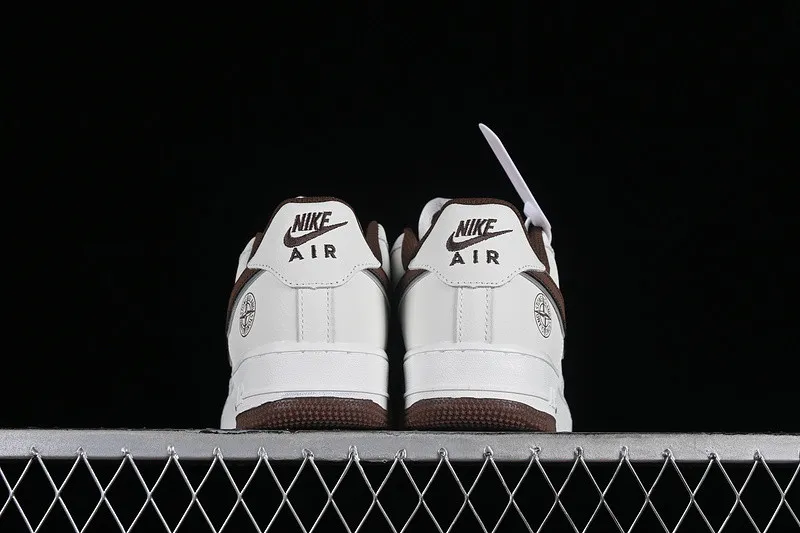 Nike Air Force 1 07 Low White Brown SL-240444