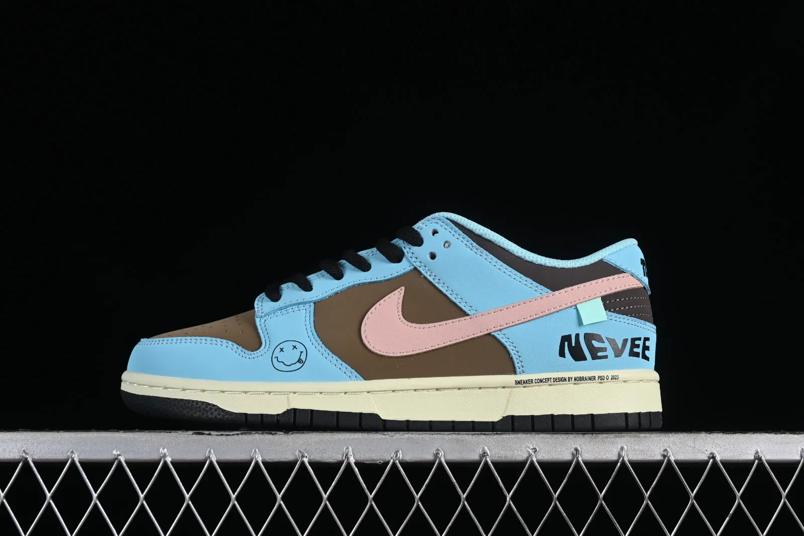 Nike SB Dunk Low Blue Brown Pink MU0232-366