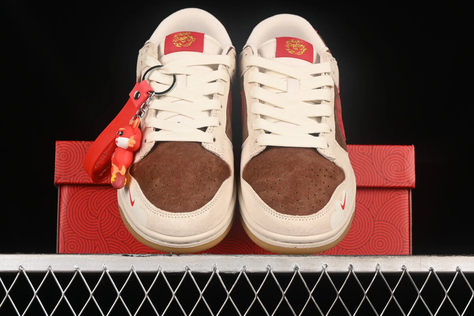 Nike SB Dunk Low Year of the Dragon Red Brown Gold JH8037-923