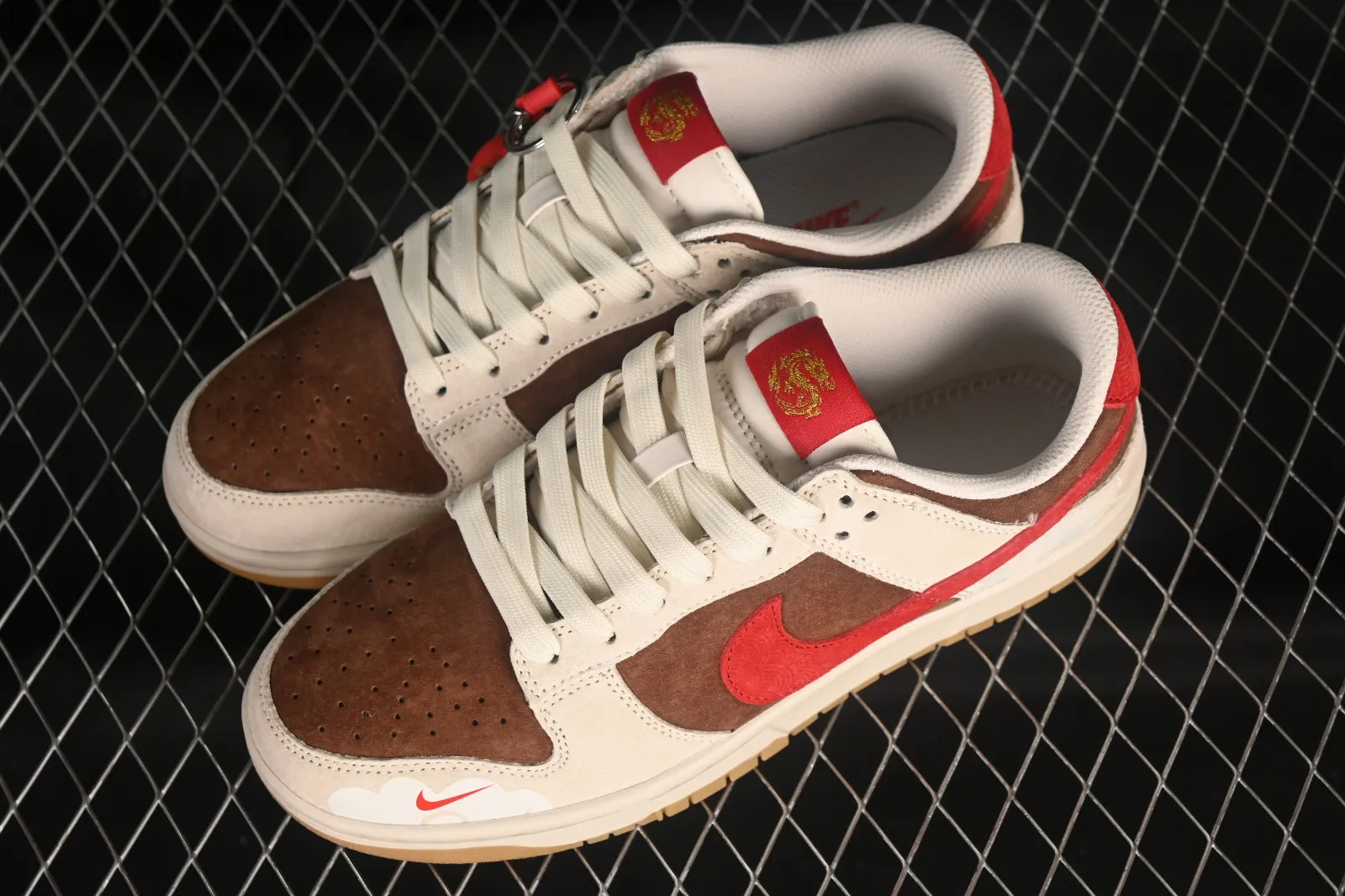 Nike SB Dunk Low Year of the Dragon Red Brown Gold JH8037-923