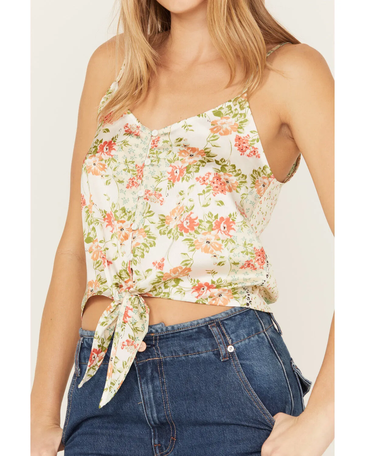 Product Name:  En Creme Women's Floral Print Tie Front Sleeveless Top