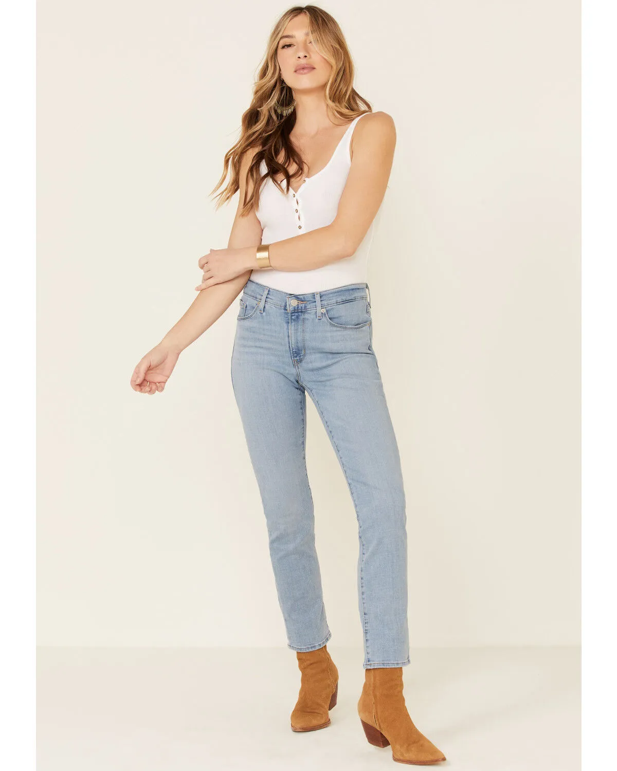 Product Name:  Levi’s Women's Classic Straight Fit Jeans