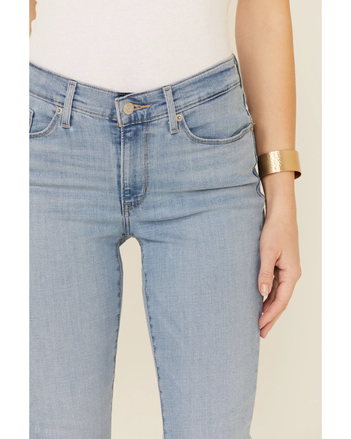 Product Name:  Levi’s Women's Classic Straight Fit Jeans